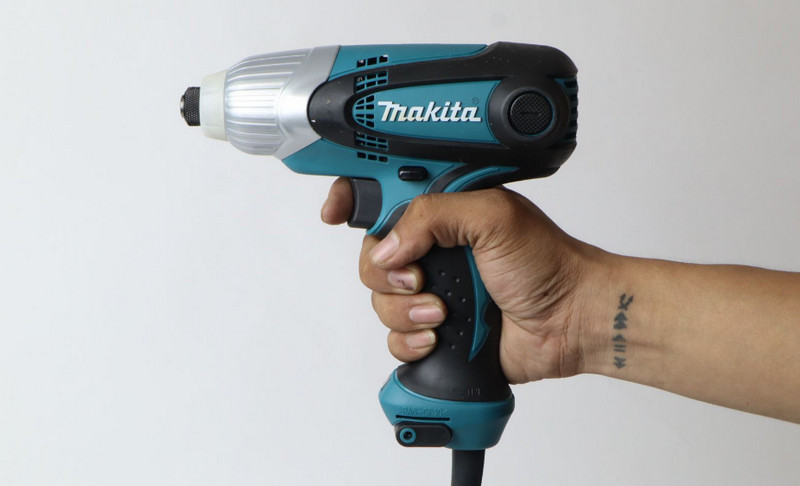 Súng bắn vít Makita TD0101F